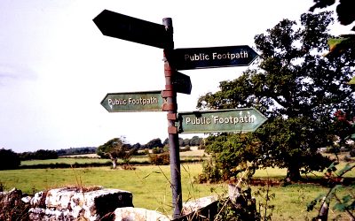 Cotswold Way signpost